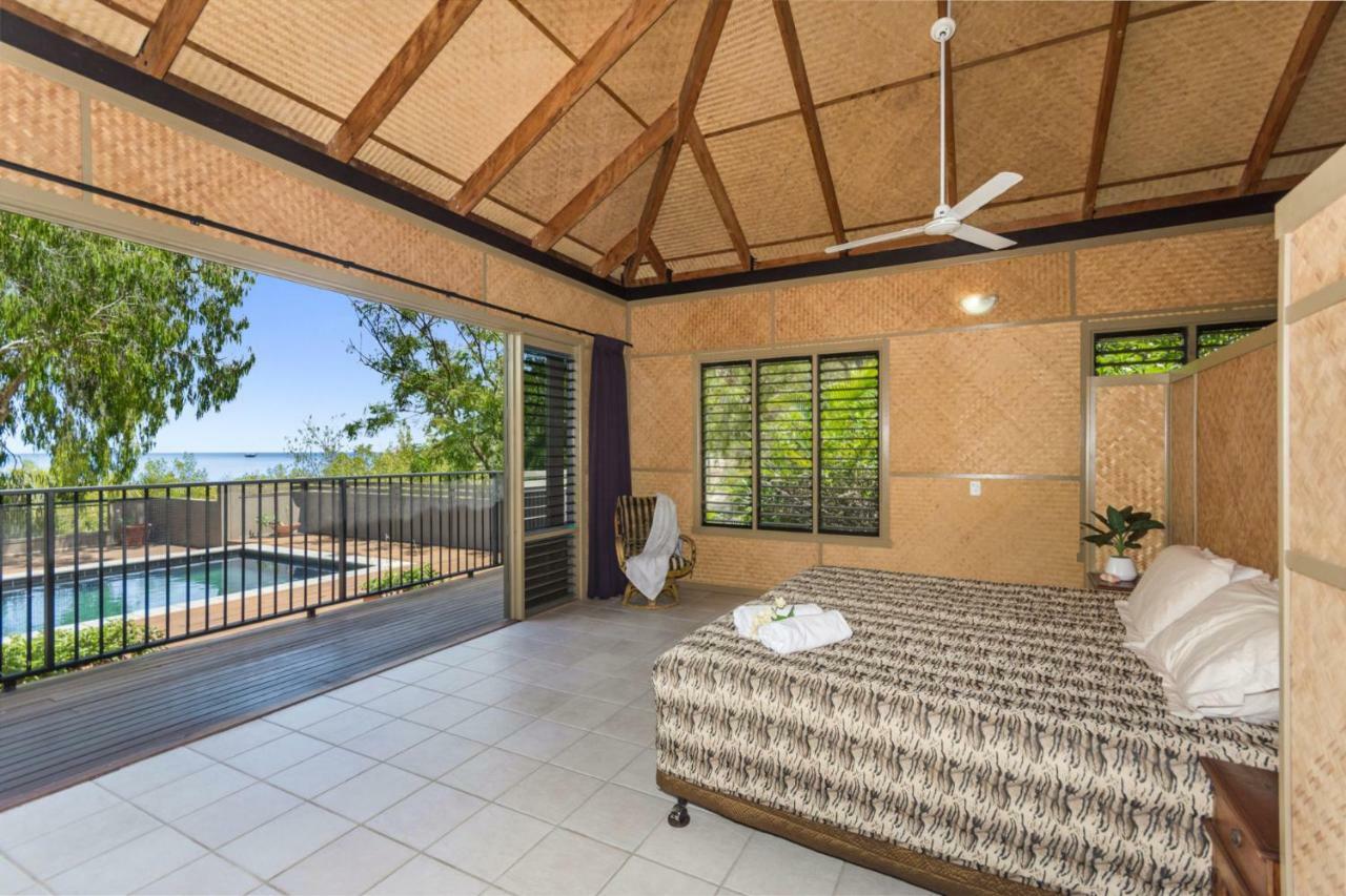Absolute Beachfront Horseshoe Bay Exterior photo